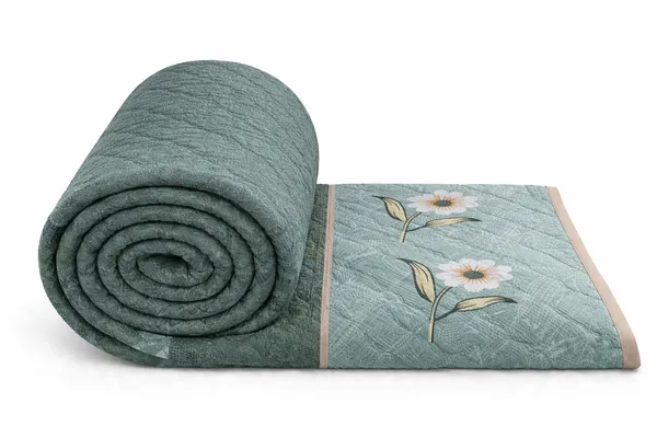 Green_Cotton_Ac_Quilt_Ac_Quilt/Comforter_With_210_Thread_Count