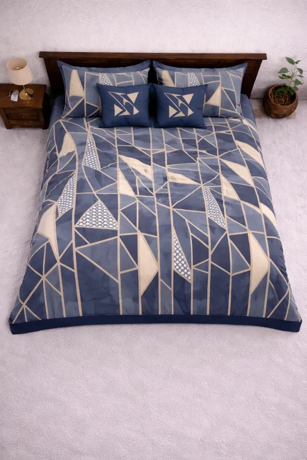Blue_Cotton_5_Pc_Bedding_Set_With_210_Thread_Count