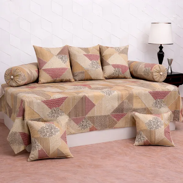 Multicolor_Cotton_Rotary_Diwan_Bedsheet_Set_With_180_Thread_Count