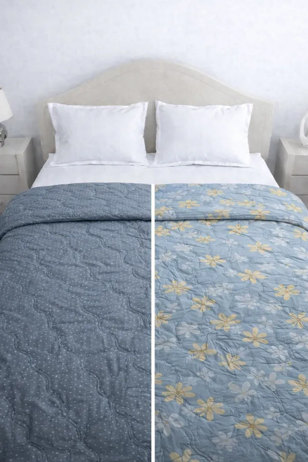 Blue_Cotton_Ac_Quilt_Ac_Quilt/Comforter_With_210_Thread_Count