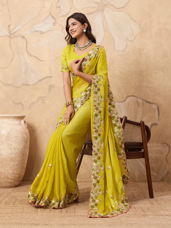 Yellow_Pure_Chiffon_Saree_For_Women