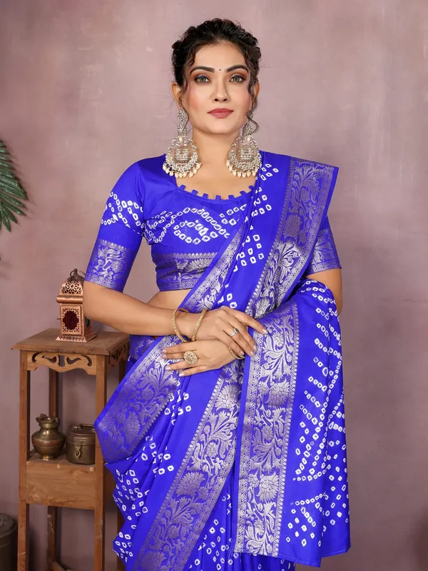 Blue_Silk_Blend_Saree_For_Women