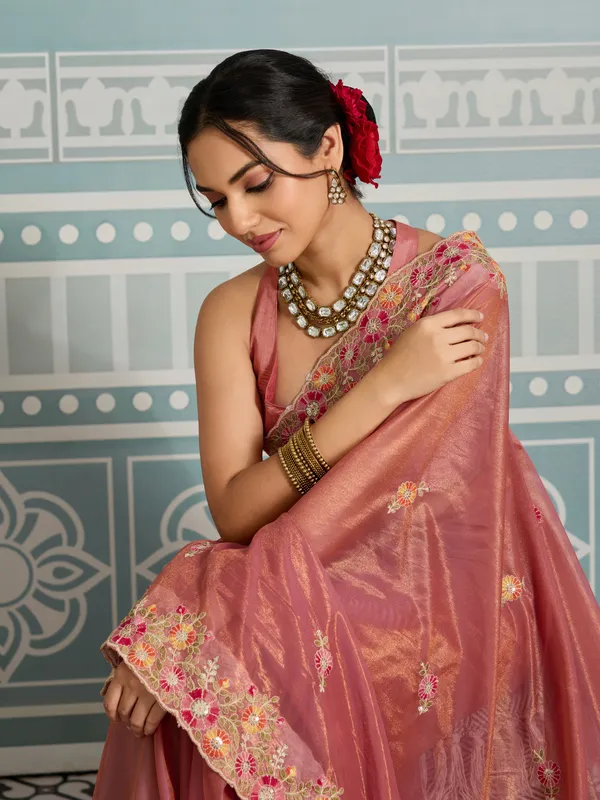 Peach_Chiffon_Saree_For_Women