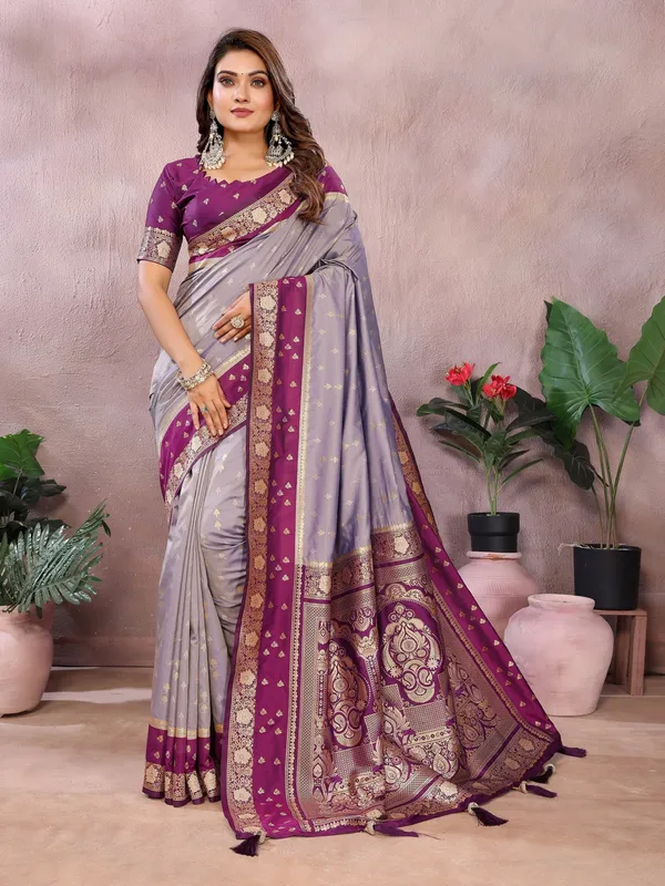 Grey_And_Pink_Art_Silk_Saree_For_Women