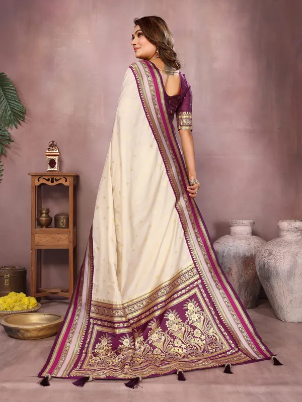 Off_White_Art_Silk_Saree_For_Women