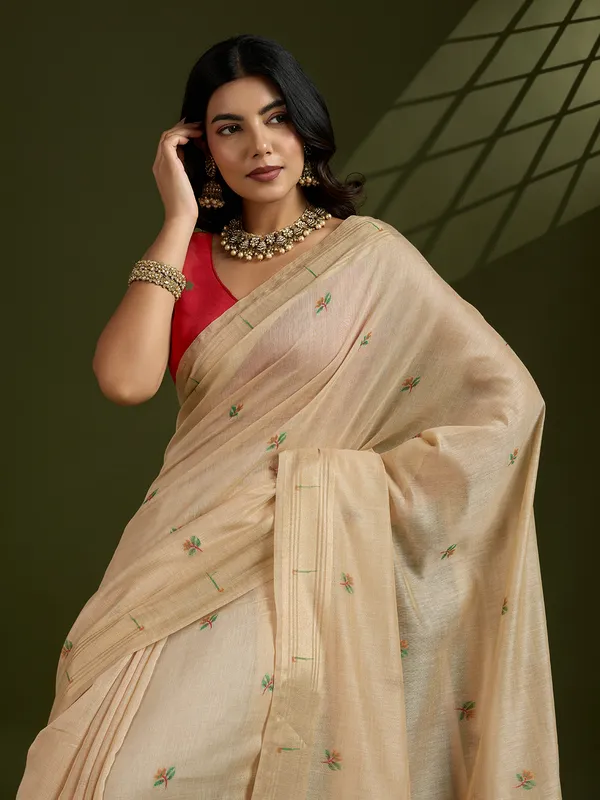 Cream_Pure_Cotton_Saree_For_Women