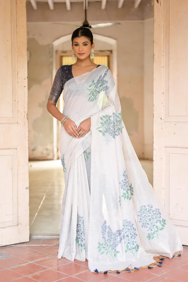 White_Pure_Cotton_Saree_For_Women