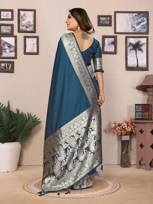 Blue_Art_Silk_Saree_For_Women