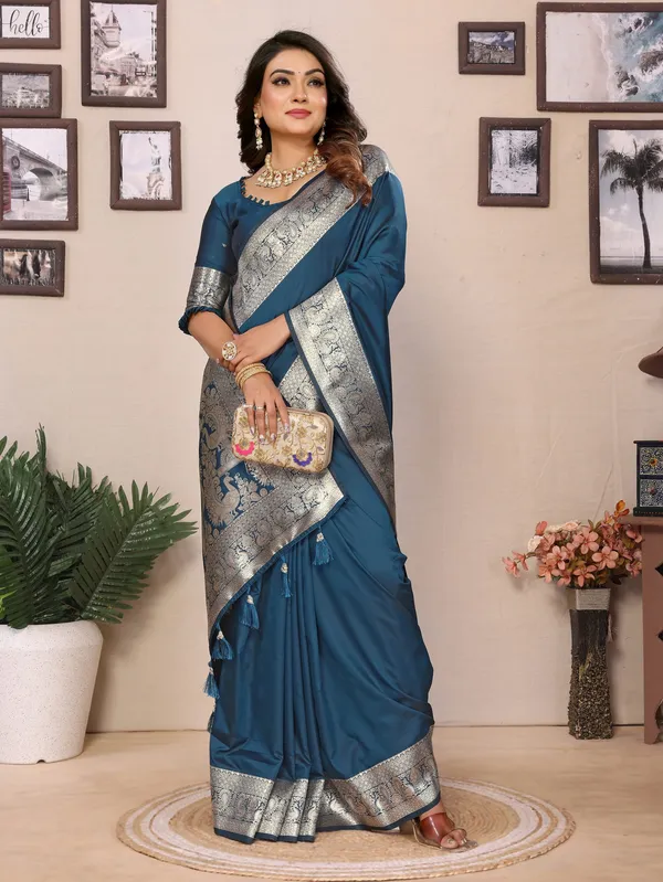 Blue_Art_Silk_Saree_For_Women