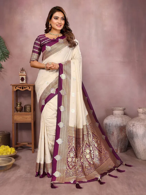 Cream_Art_Silk_Saree_For_Women