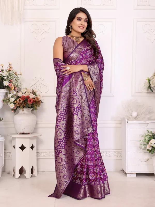 Purple_Silk_Blend_Saree_For_Women