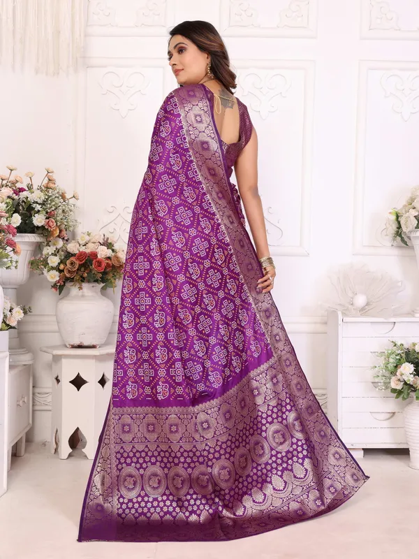Purple_Silk_Blend_Saree_For_Women
