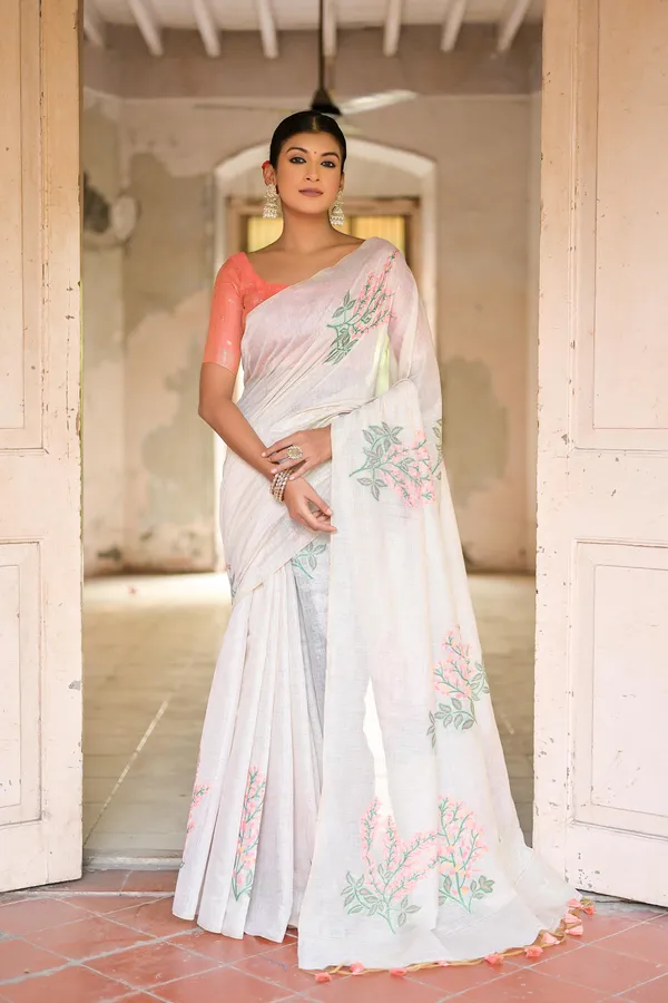 White_Pure_Cotton_Saree_For_Women