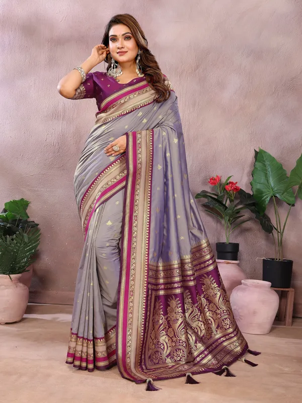 Grey_And_Maroon_Art_Silk_Saree_For_Women