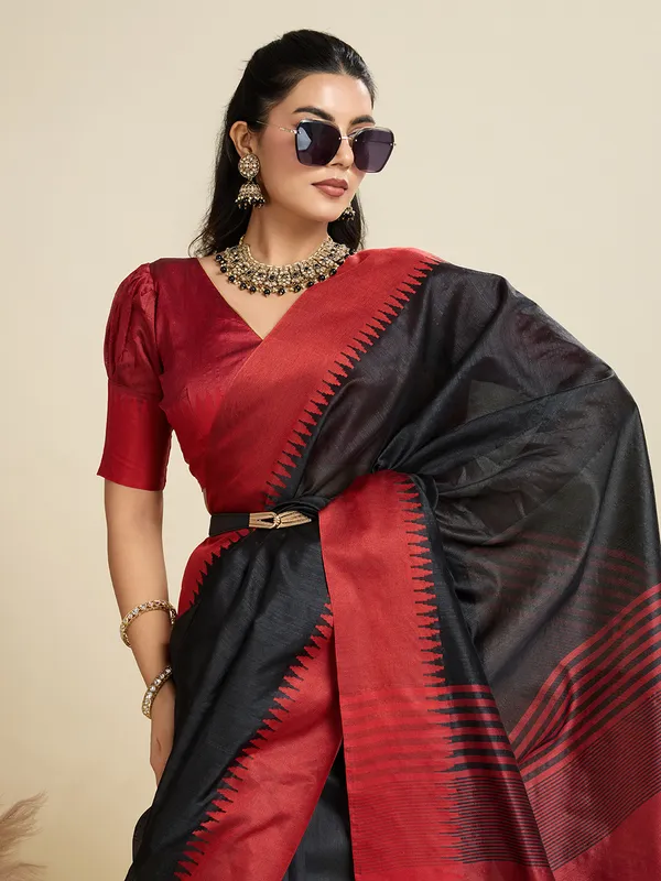 Black_Silk_Blend_Saree_For_Women