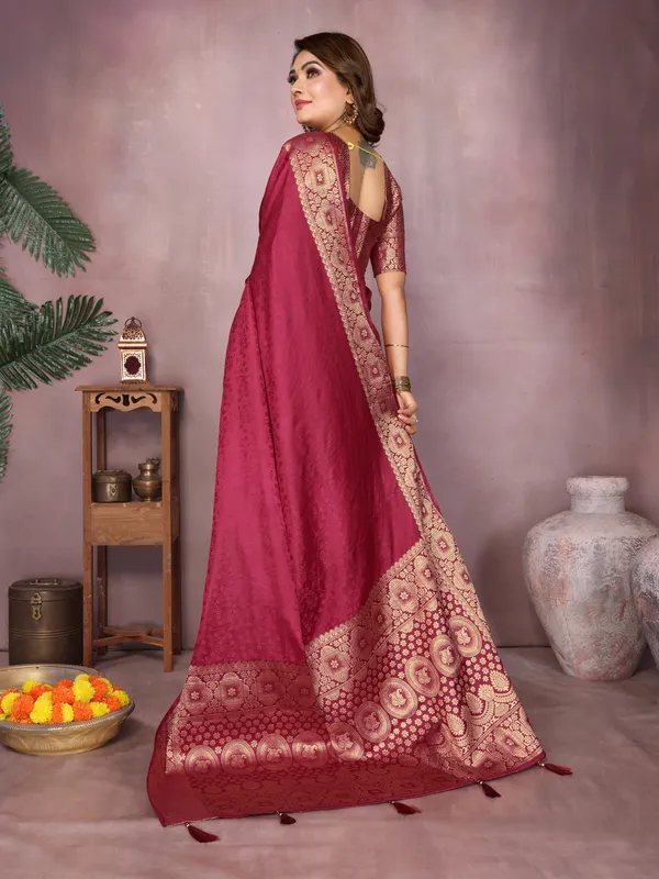 Maroon_Art_Silk_Saree_For_Women