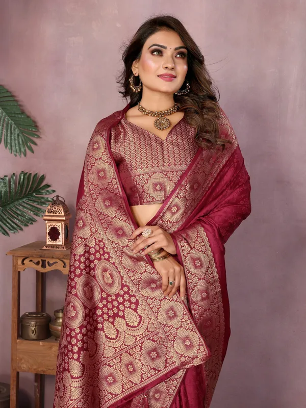 Maroon_Art_Silk_Saree_For_Women