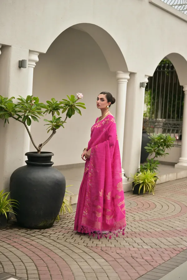 Pink_Jute_Silk_Saree_For_Women