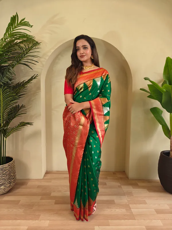Green_Art_Silk_Saree_For_Women