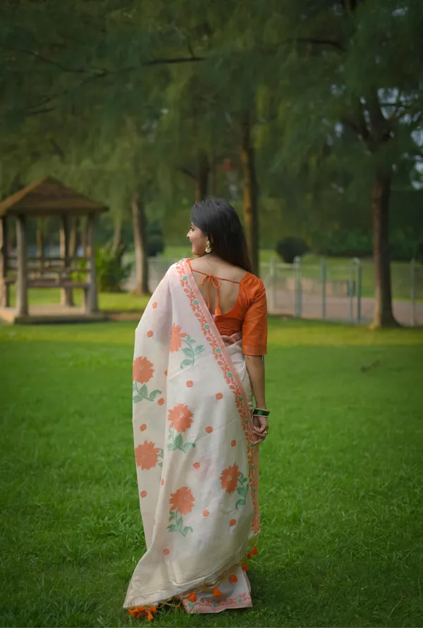 Off_White_Pure_Cotton_Saree_For_Women