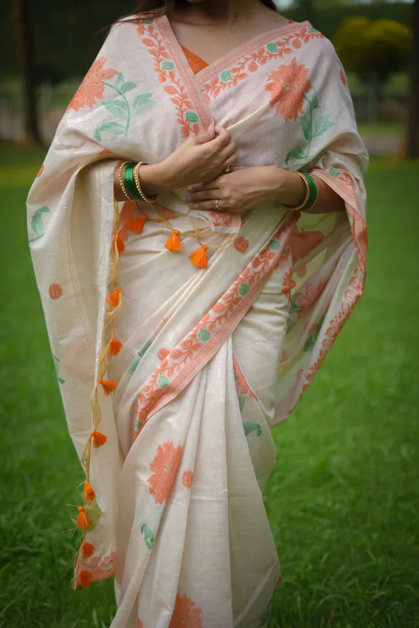 Off_White_Pure_Cotton_Saree_For_Women
