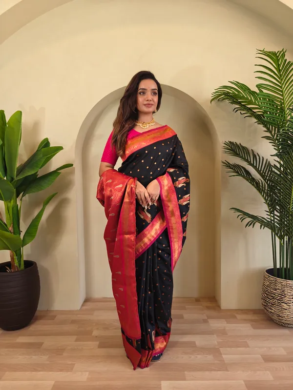 Black_Art_Silk_Saree_For_Women