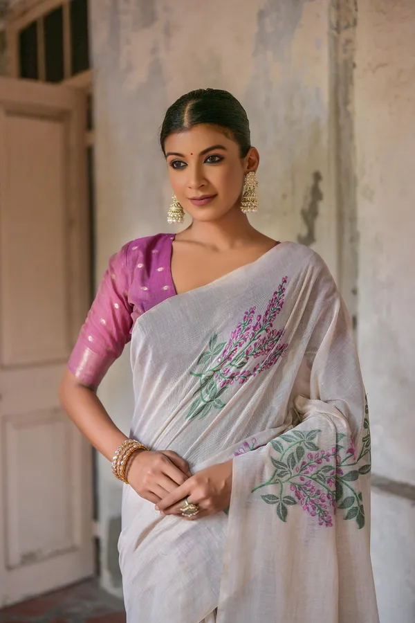 Off_White_And_Grey_Pure_Cotton_Saree_For_Women