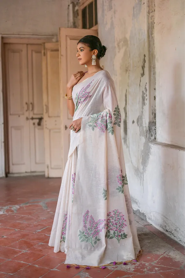Off_White_And_Grey_Pure_Cotton_Saree_For_Women