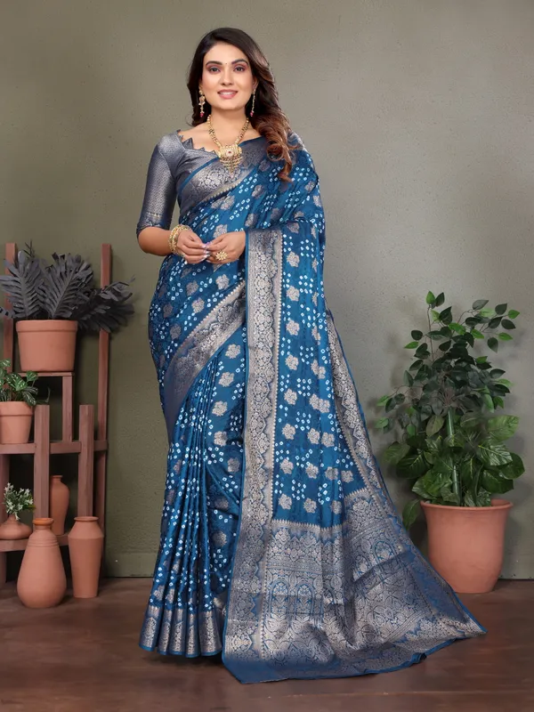 Teal_Silk_Blend_Saree_For_Women
