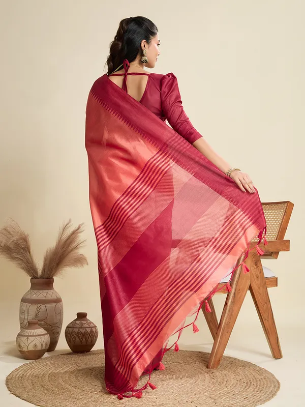 Peach_Silk_Blend_Saree_For_Women