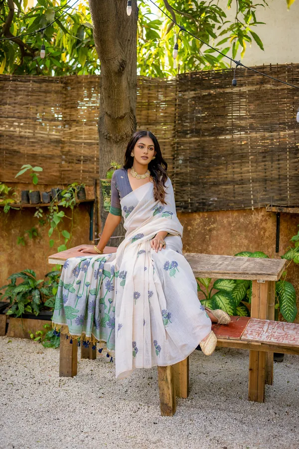 Off_White_Pure_Cotton_Saree_For_Women