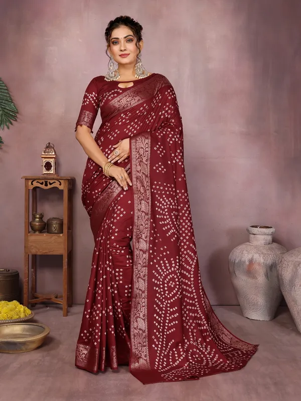 Maroon_Silk_Blend_Saree_For_Women