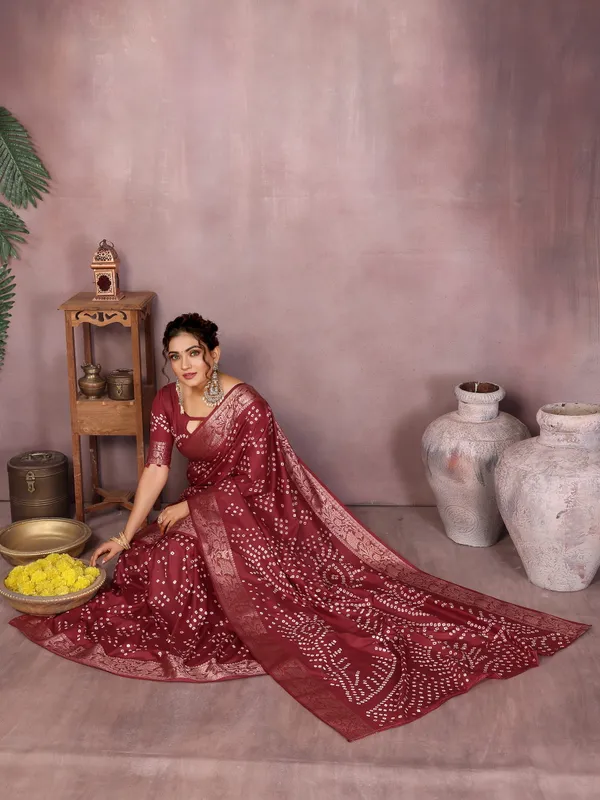 Maroon_Silk_Blend_Saree_For_Women