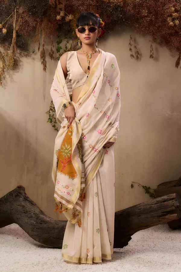 Off_White_Pure_Cotton_Saree_For_Women