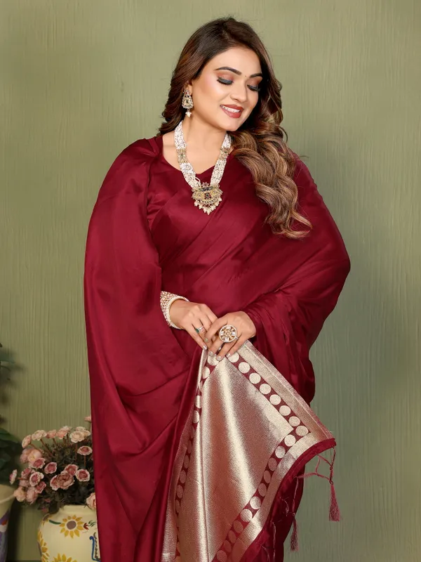 Maroon_Satin_Saree_For_Women