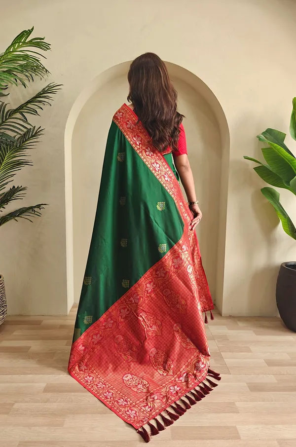 Green_Art_Silk_Saree_For_Women