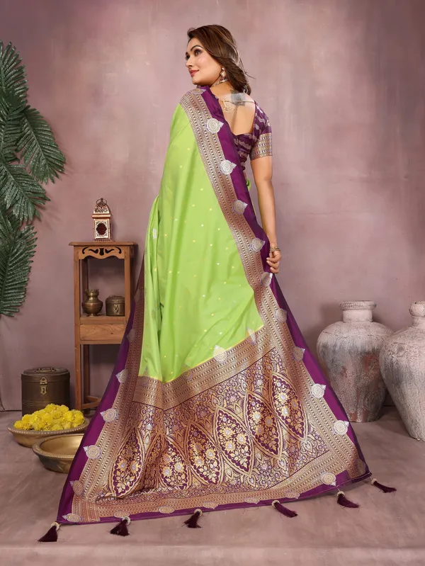 Lime_Green_Art_Silk_Saree_For_Women