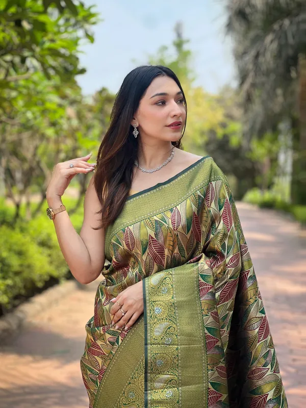 Green_Art_Silk_Saree_For_Women