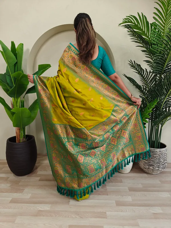 Lime_Green_Art_Silk_Saree_For_Women