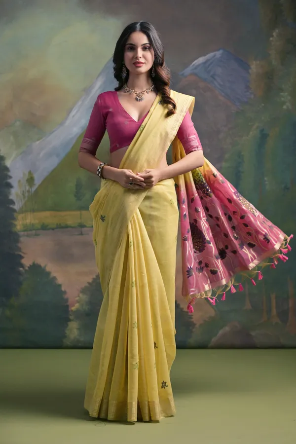 Yellow_Muga_Pure_Cotton_Saree_For_Women
