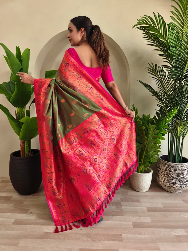 Green_Art_Silk_Saree_For_Women