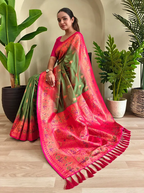 Green_Art_Silk_Saree_For_Women