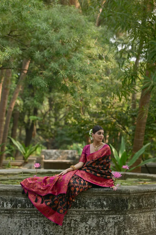 Black_Art_Silk_Saree_For_Women