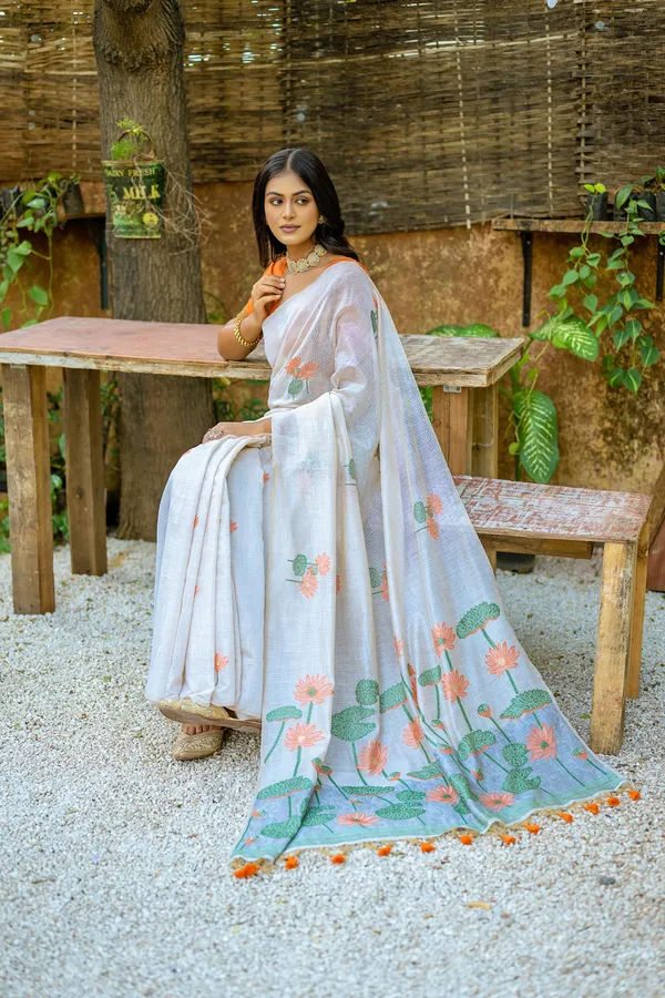 Off_White_Pure_Cotton_Saree_For_Women