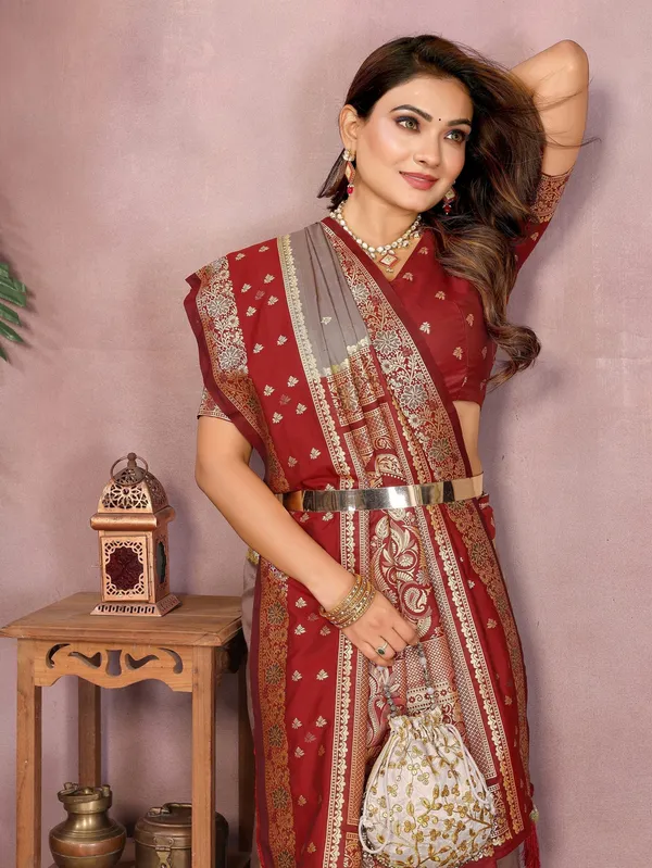 Grey_Art_Silk_Saree_For_Women