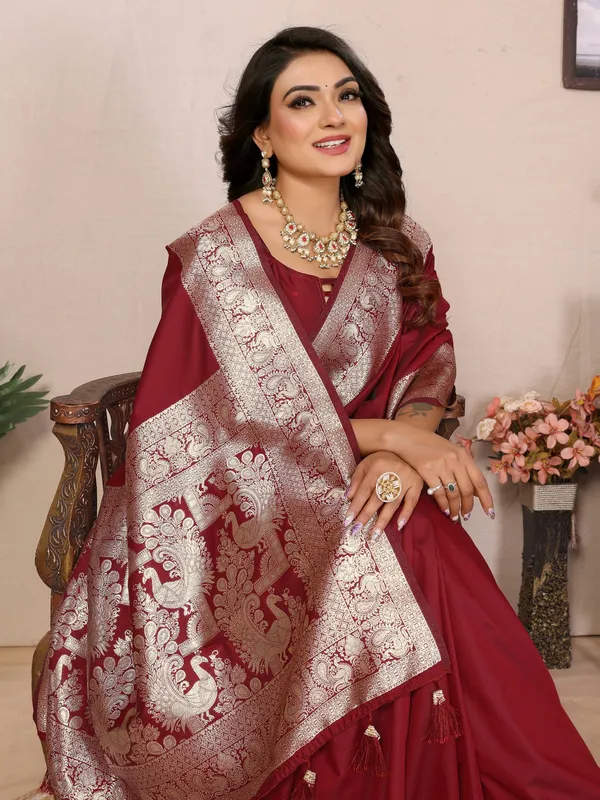 Maroon_Art_Silk_Saree_For_Women