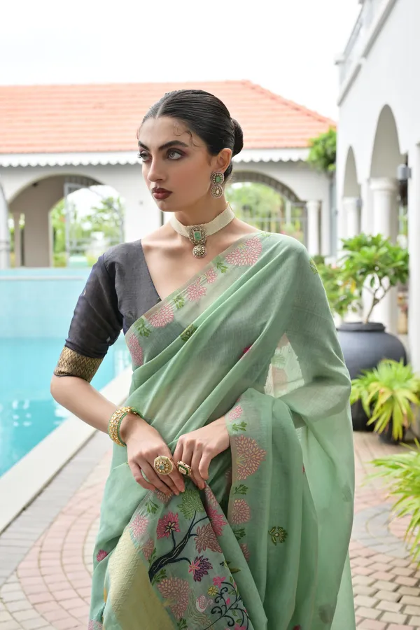 Green_Pure_Cotton_Saree_For_Women
