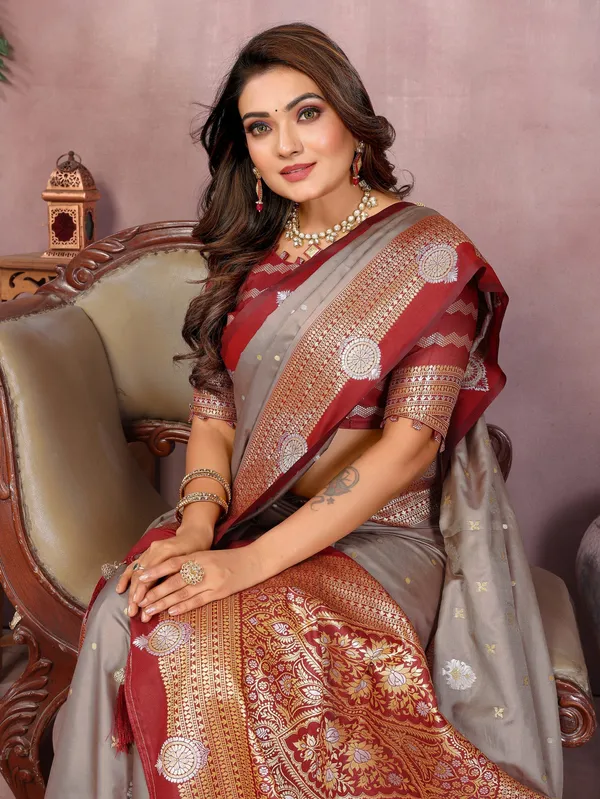Grey_Art_Silk_Saree_For_Women