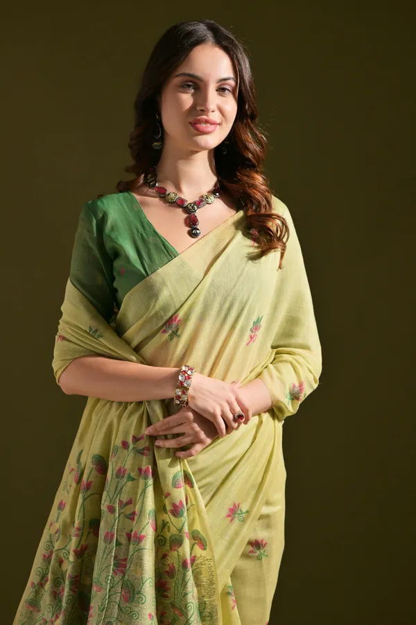 Yellow_Muga_Pure_Cotton_Saree_For_Women