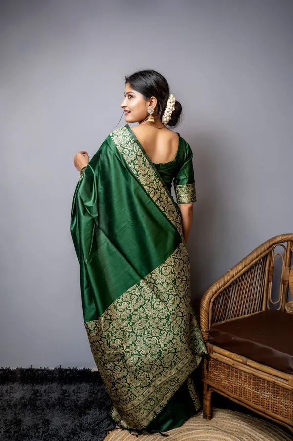 Green_Silk_Blend_Saree_For_Women